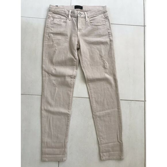 Vince Mason Rolled Relaxed Distressed Denim Jeans - Picture 1 of 10